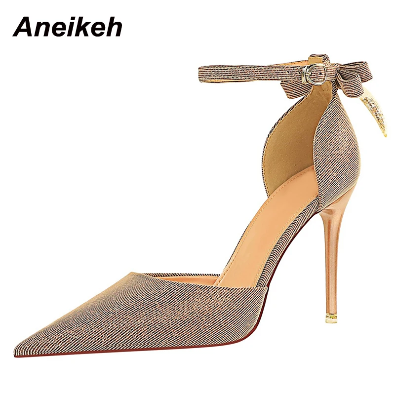 Женские туфли-лодочки на высоком каблуке, в стиле ретро
Женские туфли-лодочки на высоком каблуке, в стиле ретро