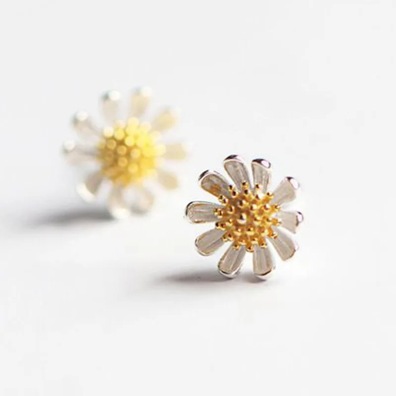 Personality Design Gold Color Sun Flower Stud Earring 2021 Korean Fashion Women Anti Allergy Earring Charm Women Party Jewelry
Personality Design Gold Color Sun Flower Stud Earring 2021 Korean Fashion Women Anti Allergy Earring Charm Women Party Jewelry
