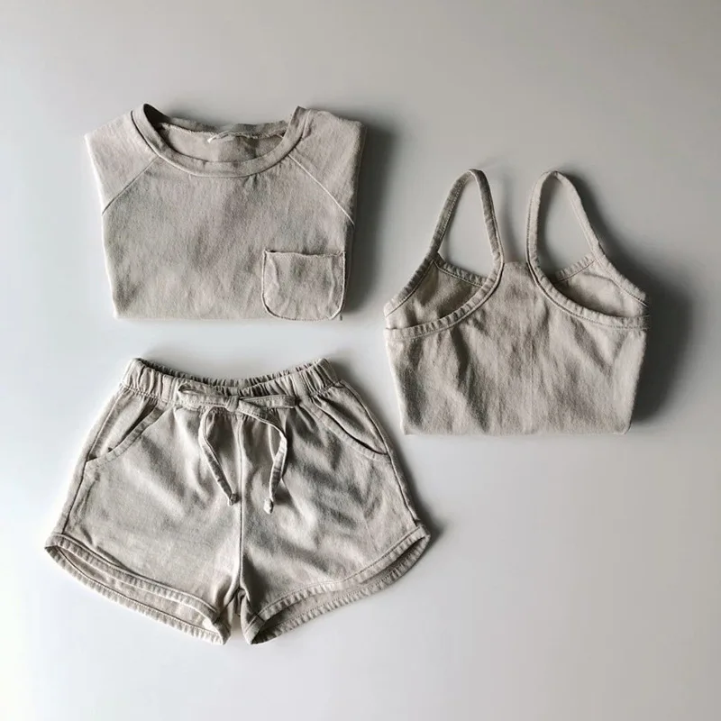 2021 Summer New Girl Solid Fashion Short-sleeved T-shirt With Pockets +cotton Soft Camisole + Lace-up Shorts Of Clothes Set
2021 Summer New Girl Solid Fashion Short-sleeved T-shirt With Pockets +cotton Soft Camisole + Lace-up Shorts Of Clothes Set