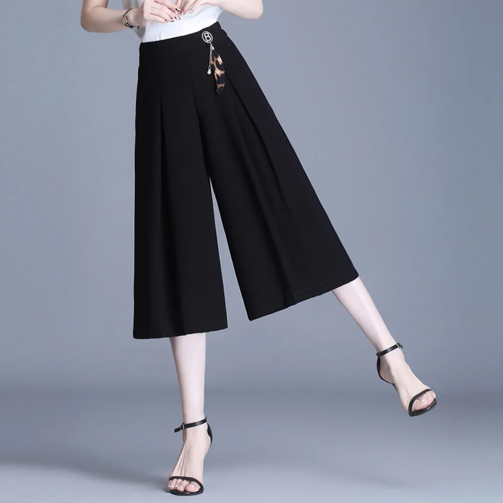2020 Chiffon Loose Pants Female Summer Thin Eight This Year Popular Culottes One-piece Straight Loose Mock Two-Piece Drape Cool
2020 Chiffon Loose Pants Female Summer Thin Eight This Year Popular Culottes One-piece Straight Loose Mock Two-Piece Drape Cool