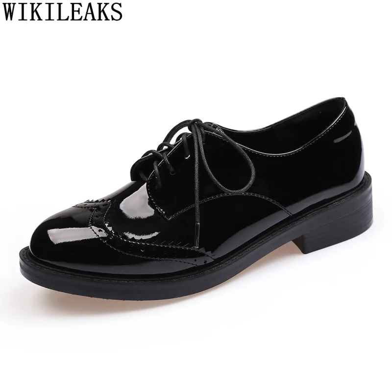 Patent Leather Brogues Block Heel Oxford Shoes for Women Leather Casual Shoes 2022 Fashion Women Lolita Shoes Zapatillas Mujer 
Patent Leather Brogues Block Heel Oxford Shoes for Women Leather Casual Shoes 2022 Fashion Women Lolita Shoes Zapatillas Mujer