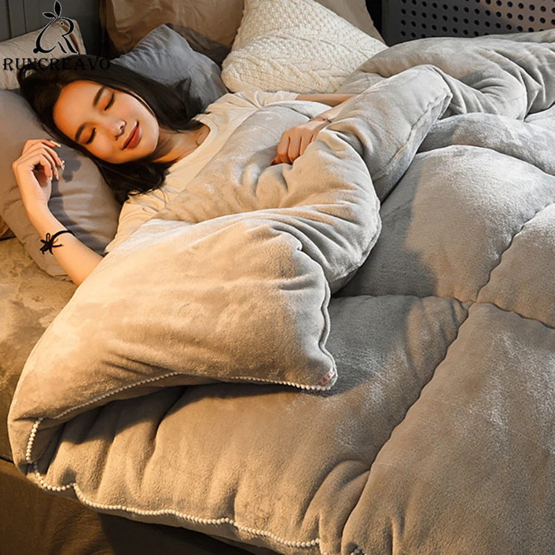 Super Warm Flannel Quilt Winter Spring Thick Cotton Comforter Luxury Feather Velvet Twin Queen King Full Size Blanket
Super Warm Flannel Quilt Winter Spring Thick Cotton Comforter Luxury Feather Velvet Twin Queen King Full Size Blanket