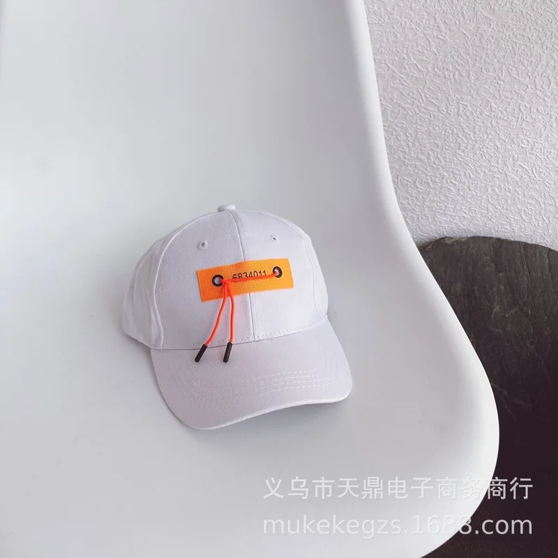 Children Baseball Hats with Small Cloth Labels for Boys and Girls Solid Color Concave Shape Letters Hip-hop Caps
Children Baseball Hats with Small Cloth Labels for Boys and Girls Solid Color Concave Shape Letters Hip-hop Caps