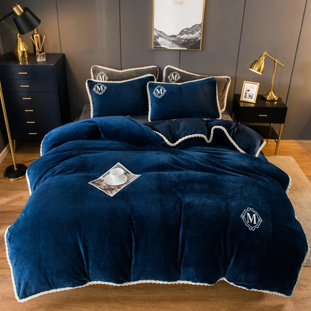 Dark Blue Winter Flannel 1pcs Quilt Cover 2pcs Pillowcase Soft Worm Coral Fleece Comforter Cover Thickening Warm Duvet Cover
Dark Blue Winter Flannel 1pcs Quilt Cover 2pcs Pillowcase Soft Worm Coral Fleece Comforter Cover Thickening Warm Duvet Cover