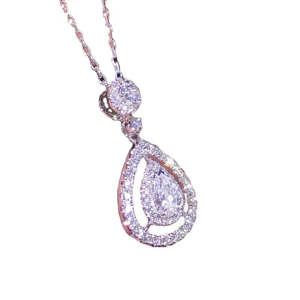 New fashion OL trend ladies party anniversary copper plated pt950 clavicle chain water drop simulation Moissan diamond necklace
New fashion OL trend ladies party anniversary copper plated pt950 clavicle chain water drop simulation Moissan diamond necklace