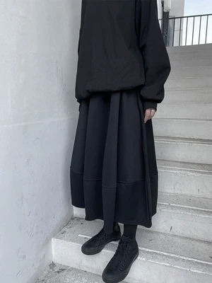 Black Woolen half-length skirt autumn winter new mid-length waist thick a-line skirt
Black Woolen half-length skirt autumn winter new mid-length waist thick a-line skirt