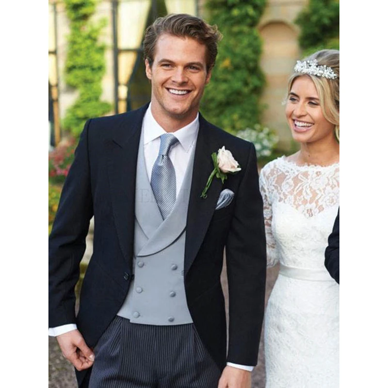 Mens Wedding Suits 2021 Italian Design Custom Made Black Smoking Tuxedo Jacket 3 Piece Groom Terno Suits For Men
Mens Wedding Suits 2021 Italian Design Custom Made Black Smoking Tuxedo Jacket 3 Piece Groom Terno Suits For Men