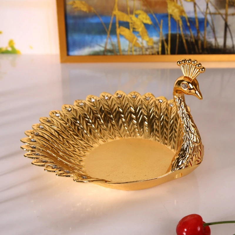 Peacock Shape Fruit Plate Luxury Delicate Bird Dried Dish Snack Tray Nut Bowl Table Wedding Party Home Decoration
Peacock Shape Fruit Plate Luxury Delicate Bird Dried Dish Snack Tray Nut Bowl Table Wedding Party Home Decoration