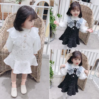 Spring new 3-7 year old girl baby fashion princess stitching dress + lace bottom shirt pearl two-piece children's clothing tide
Spring new 3-7 year old girl baby fashion princess stitching dress + lace bottom shirt pearl two-piece children's clothing tide