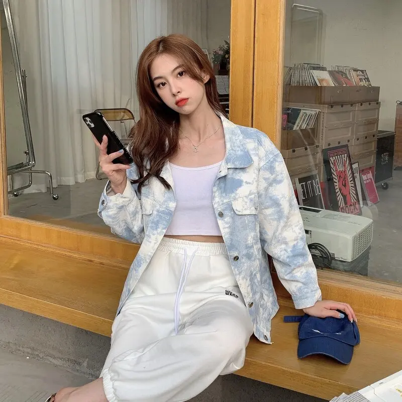 Women Basic Jackets Tie Dye Single Button Turn Down Collar Sweet Loose Style Korean Ins Cargo Denim Spring Fashion Female 
Women Basic Jackets Tie Dye Single Button Turn Down Collar Sweet Loose Style Korean Ins Cargo Denim Spring Fashion Female