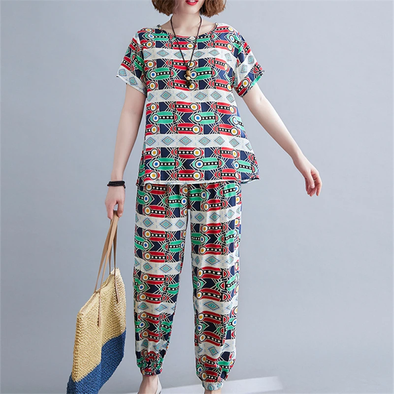 2021 Summer Fashion New Cotton Silk Round Neck Short Sleeve Printed Top + Casual Harem Pants Two-piece Suit Women Trendy H115
2021 Summer Fashion New Cotton Silk Round Neck Short Sleeve Printed Top + Casual Harem Pants Two-piece Suit Women Trendy H115