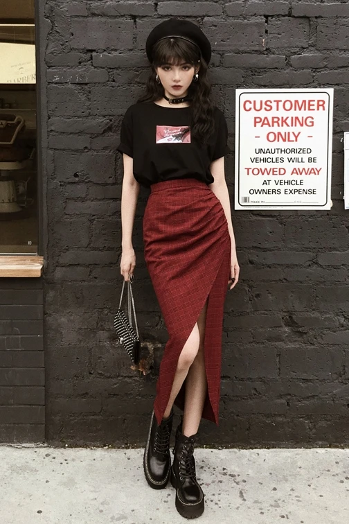 Leixin original dark hard girl cool and handsome Red Plaid split high waist long skirt shows thin autumn girl
Leixin original dark hard girl cool and handsome Red Plaid split high waist long skirt shows thin autumn girl