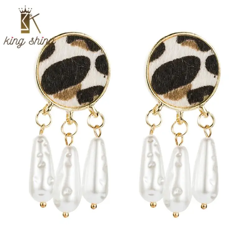 Vintage Imitation Pearl Leopard Dangle Earrings for Woman Elegant Geometric Round Statement Drop Earrings Girls Party Jewelry
Vintage Imitation Pearl Leopard Dangle Earrings for Woman Elegant Geometric Round Statement Drop Earrings Girls Party Jewelry