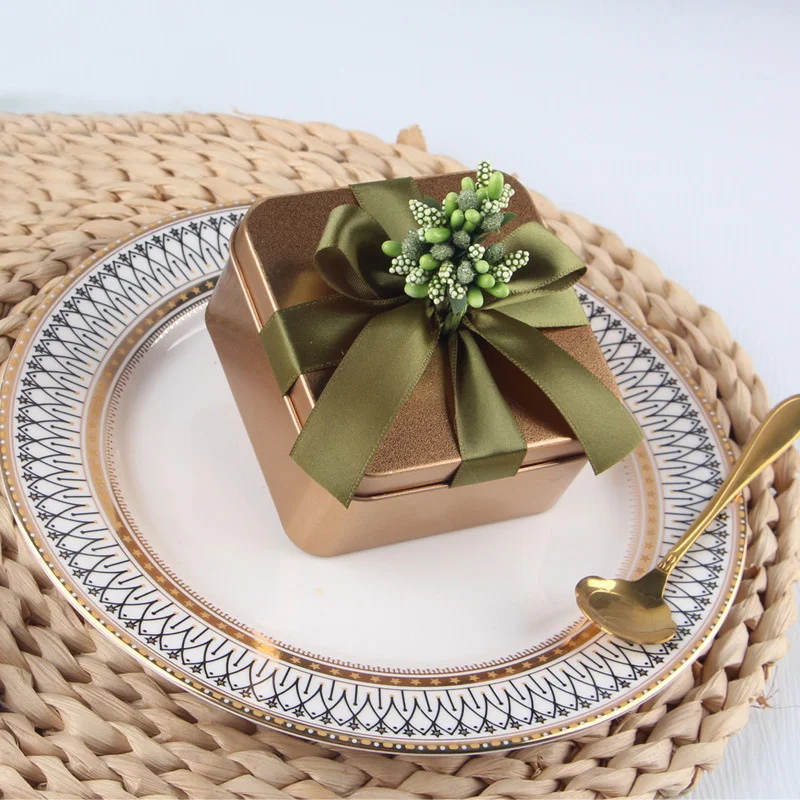 Wedding Tinplate Candy Boxes with Ribbon Heart Round Rectangle Square Shape Sealed Cans Jewelry Tinplate Storage Boxes
Wedding Tinplate Candy Boxes with Ribbon Heart Round Rectangle Square Shape Sealed Cans Jewelry Tinplate Storage Boxes