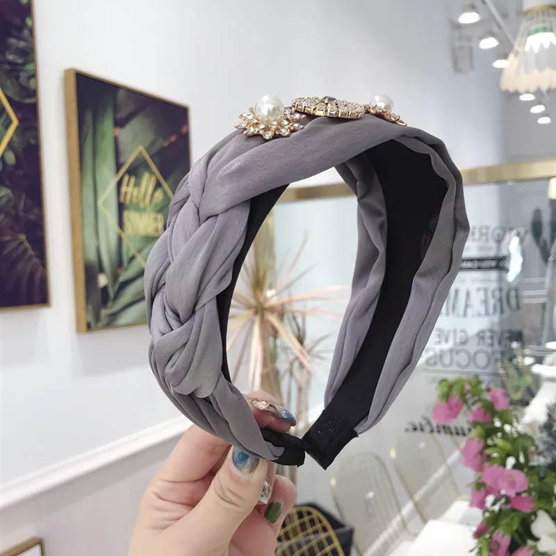 2019 Ins Fashion Hair Accessories Luxury Headwear Jewelry Gift New Arrival Pearl Diamond Hoop High Quality Women Headband Girls
2019 Ins Fashion Hair Accessories Luxury Headwear Jewelry Gift New Arrival Pearl Diamond Hoop High Quality Women Headband Girls
