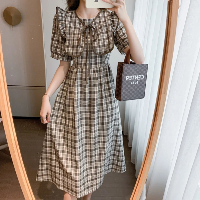 WKFYY Women Vintage Sweet Flounced Edge Lace Up Shawl Wrap Plaid O-Neck Puff Sleeve A-Line Pullover Mid Calf Length Dress D4063
WKFYY Women Vintage Sweet Flounced Edge Lace Up Shawl Wrap Plaid O-Neck Puff Sleeve A-Line Pullover Mid Calf Length Dress D4063