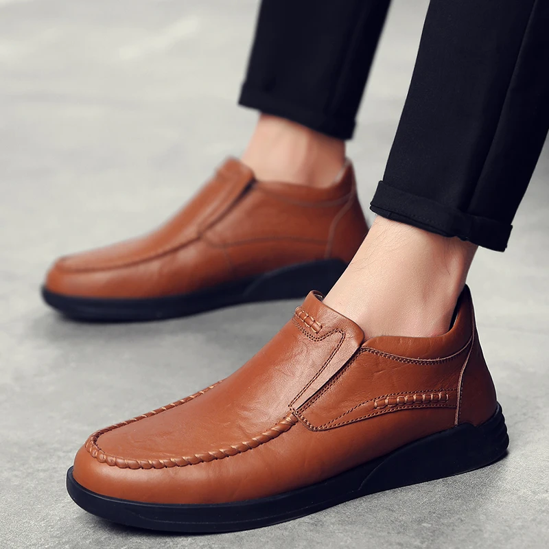 Men Plus velvet Loafers Shoes Genuine Leather shoes Business Casual Shoes Classic Soft Moccasins Breathable Men Flats %8701
Men Plus velvet Loafers Shoes Genuine Leather shoes Business Casual Shoes Classic Soft Moccasins Breathable Men Flats %8701