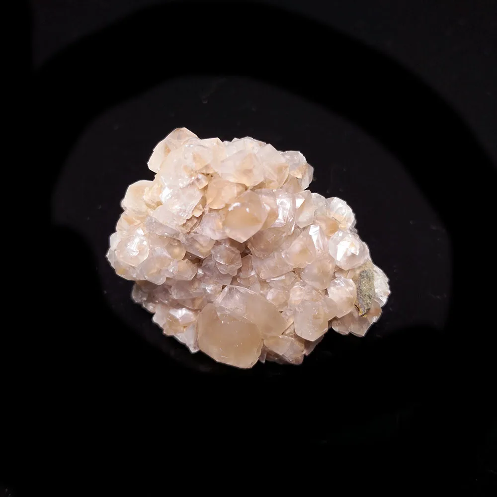 76 г A2-2sun Натуральный камень кальцит минеральное стекло образец украшения дома из провинции Хубэй, Китай (материк)
76 г A2-2sun Натуральный камень кальцит минеральное стекло образец украшения дома из провинции Хубэй, Китай (материк)