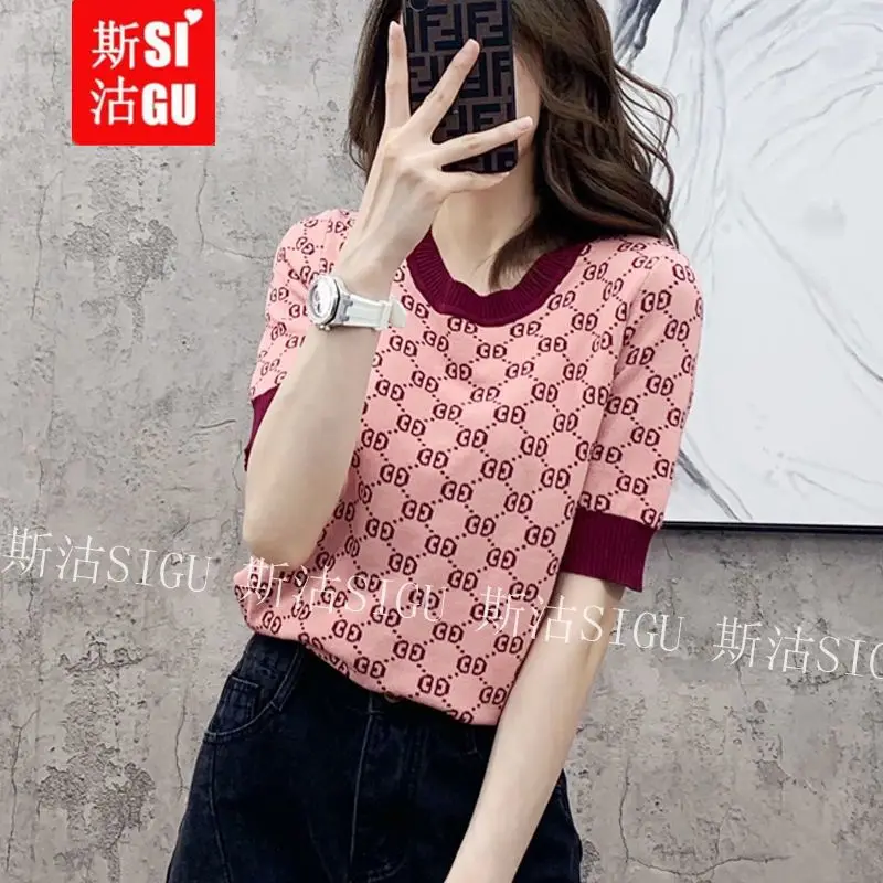 Вязаная футболка для девочек, модная роскошная дизайнерская футболка, свитер, летняя женская футболка с мультяшным принтом Дамбо, хлопковы... 
Вязаная футболка для девочек, модная роскошная дизайнерская футболка, свитер, летняя женская футболка с мультяшным принтом Дамбо, хлопковы...