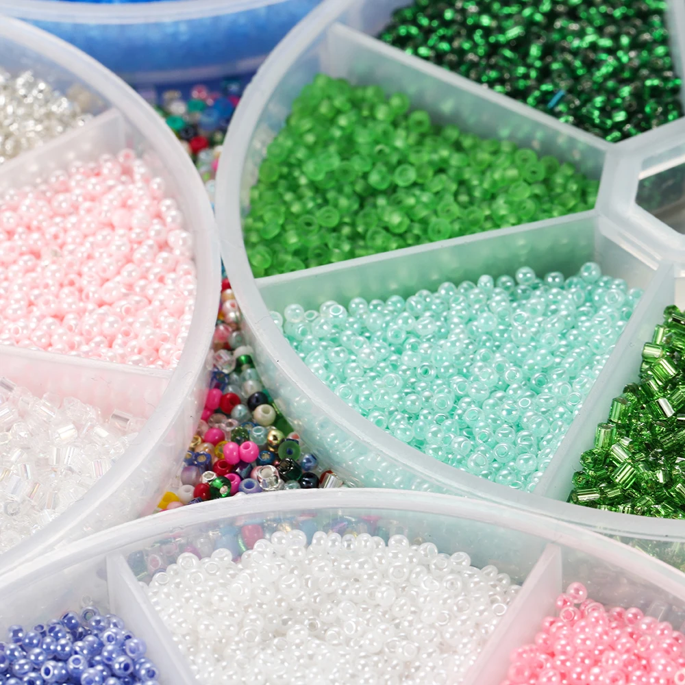 6300Pcs/Box 2mm Colorful Glass Seed Beads Charm Czech Spacer Beads for DIY Crafts Bracelet Jewelry Findings Making Accessories
6300Pcs/Box 2mm Colorful Glass Seed Beads Charm Czech Spacer Beads for DIY Crafts Bracelet Jewelry Findings Making Accessories