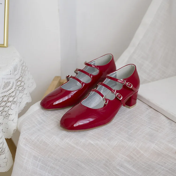 New shoes in one button Mid Heel thick heel shoes, versatile Mid Heel shoes in autumn
New shoes in one button Mid Heel thick heel shoes, versatile Mid Heel shoes in autumn