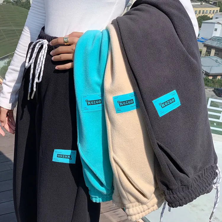 Autumn Winter Harajuku Gray Sweatpants Joggers Women Thick Fleece Hip Hop Loose Harem Pants Korean Style Streetwear Trousers 
Autumn Winter Harajuku Gray Sweatpants Joggers Women Thick Fleece Hip Hop Loose Harem Pants Korean Style Streetwear Trousers