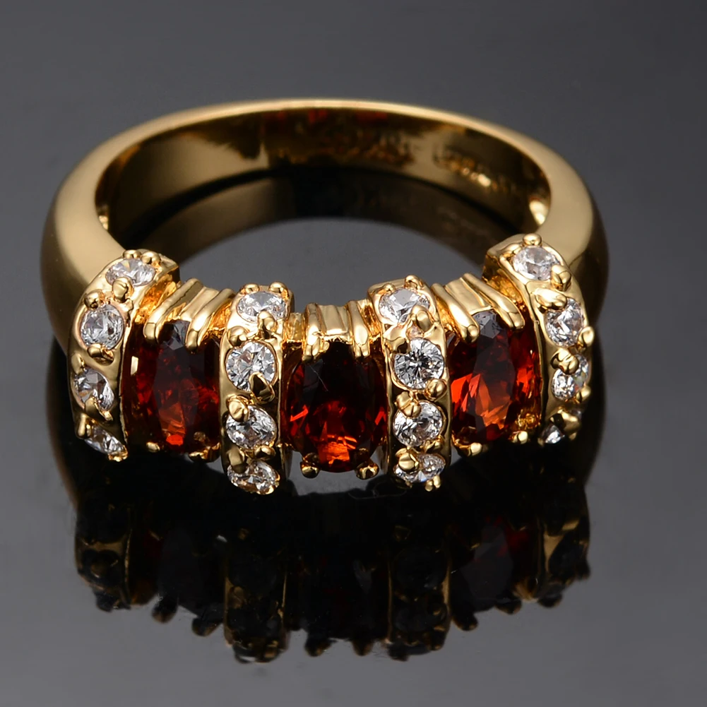 Vintage Female Red Crystal Stone Jewelry Charm Gold Color Thin Wedding Rings For Women Cute Bride Oval Zircon Engagement Ring 
Vintage Female Red Crystal Stone Jewelry Charm Gold Color Thin Wedding Rings For Women Cute Bride Oval Zircon Engagement Ring