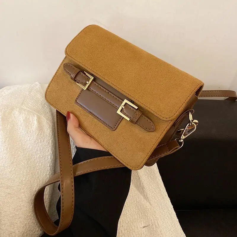 Сумка на плечо для женщин, сумка через плечо, Женская сумочка, кошелек, Ретро Матовая модная сумка из искусственной кожи 2021, простая универса... 
Сумка на плечо для женщин, сумка через плечо, Женская сумочка, кошелек, Ретро Матовая модная сумка из искусственной кожи 2021, простая универса...