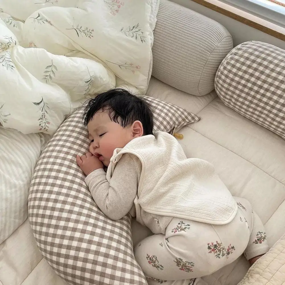 Newborn Baby Posing Pillow Crescent Moon Pillow Photography Prop Accessories Posing Pillow Children Cute Gift
Newborn Baby Posing Pillow Crescent Moon Pillow Photography Prop Accessories Posing Pillow Children Cute Gift