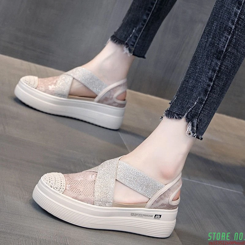 2021 Summer New Ladies Sandals Women Fashion Solid Flat Thick Sandal Retro Rome Style Sandals Zapatos De Mujer
2021 Summer New Ladies Sandals Women Fashion Solid Flat Thick Sandal Retro Rome Style Sandals Zapatos De Mujer