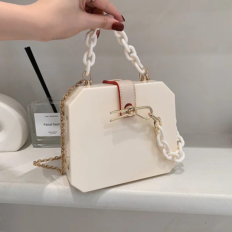 2021 Summer New Hot Sale Simple Acrylic Design Western Fashion Trend Small Square Bags Shoulder Bag Diagonal Bag Beach Bag
2021 Summer New Hot Sale Simple Acrylic Design Western Fashion Trend Small Square Bags Shoulder Bag Diagonal Bag Beach Bag