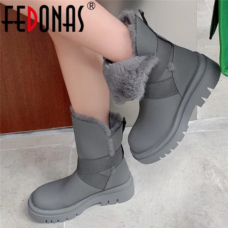 FEDONAS High Quality Genuine Leather Women Ankle Boots Outdoor Casual Fashion New Platforms Round Toe Winter Warm Shoes Woman
FEDONAS High Quality Genuine Leather Women Ankle Boots Outdoor Casual Fashion New Platforms Round Toe Winter Warm Shoes Woman