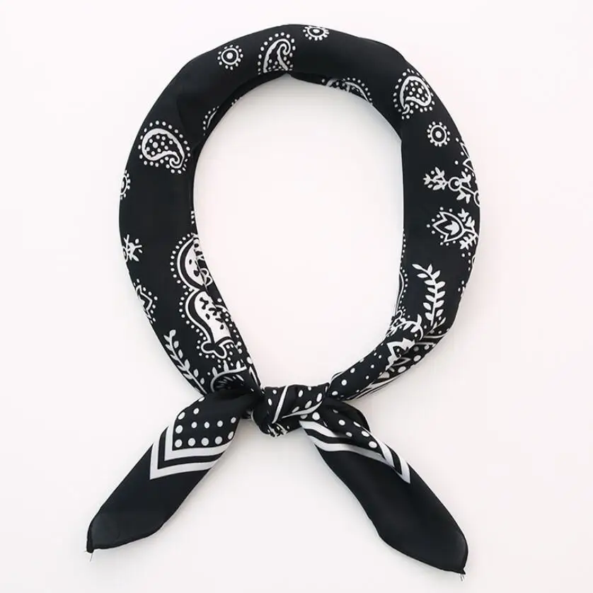 Женский Шелковый платок с принтом пейсли, черный и белый платок 70 Х70 см, летний атласный платок с цветочным принтом, 2020
Женский Шелковый платок с принтом пейсли, черный и белый платок 70 Х70 см, летний атласный платок с цветочным принтом, 2020