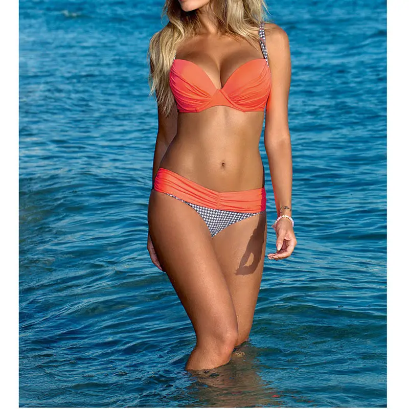 2021 Two-piece Sexy Women Bandage Bikini Set Push-up Padded Bra Swimsuit Bathing Suit Swimwear Fight color swimsuit
2021 Two-piece Sexy Women Bandage Bikini Set Push-up Padded Bra Swimsuit Bathing Suit Swimwear Fight color swimsuit