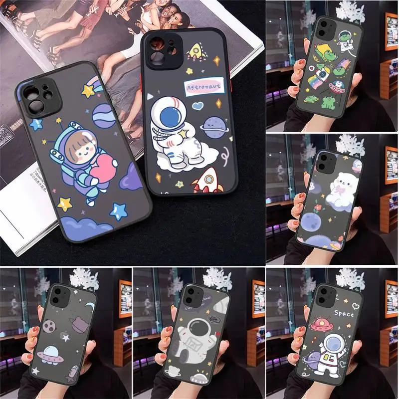 Creative astronaut starry universe cartoon Phone Case For iPhone 13 12 11 Mini Pro XR XS Max 7 8 Plus X Matte transparent
Creative astronaut starry universe cartoon Phone Case For iPhone 13 12 11 Mini Pro XR XS Max 7 8 Plus X Matte transparent