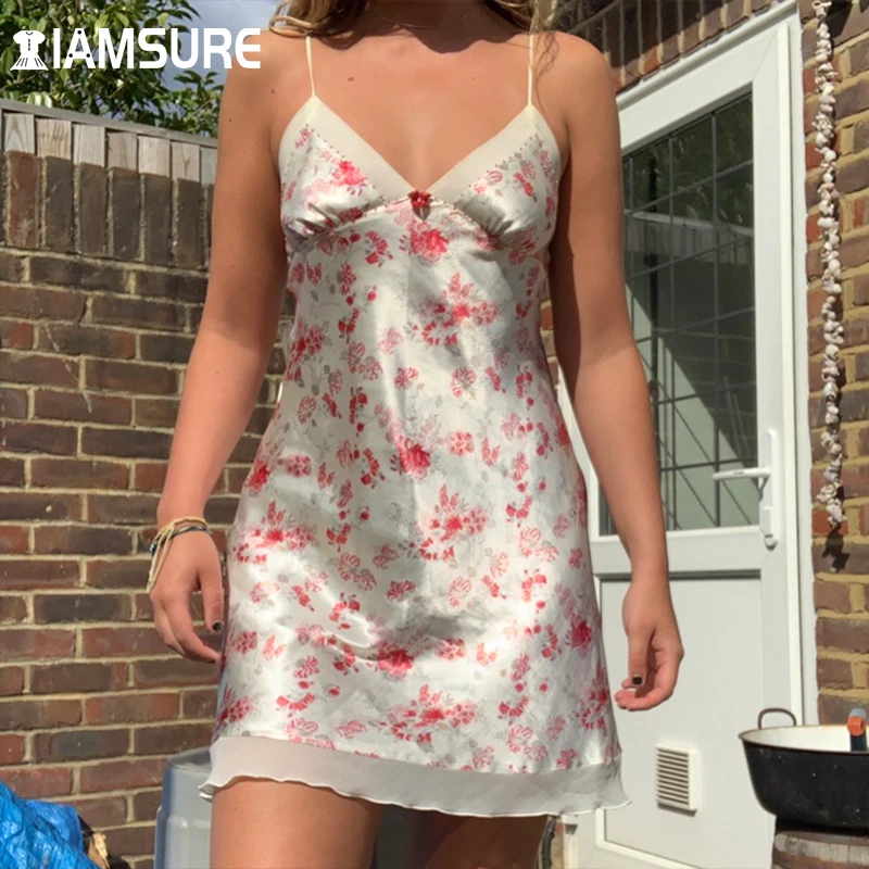 IAMSURE Vintage Satin Patchwork Mesh Floral Dress Prairie Chic V-Neck Sleeveless Spaghetti Straps Mini Dresses Women Beach Style
IAMSURE Vintage Satin Patchwork Mesh Floral Dress Prairie Chic V-Neck Sleeveless Spaghetti Straps Mini Dresses Women Beach Style