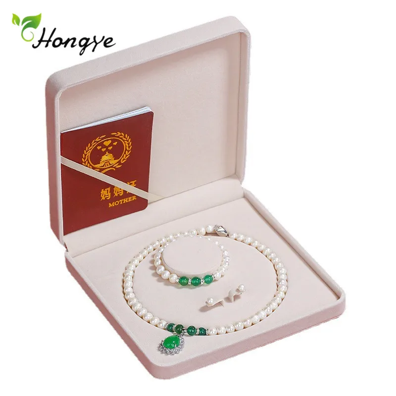 Hongye Freshwater Pearl Sets Earrings Bracelet Round Necklace For Women Jewelry Hot Sale High Quality Mother's Day Gift 2021
Hongye Freshwater Pearl Sets Earrings Bracelet Round Necklace For Women Jewelry Hot Sale High Quality Mother's Day Gift 2021