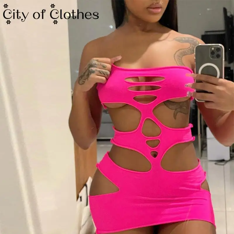 2021 Y2K Summer Women Fashion Strapless Dresses Sleeveless Hollow Out Revealing Mini Dress Bodycon Sexy Party Club Streetwear
2021 Y2K Summer Women Fashion Strapless Dresses Sleeveless Hollow Out Revealing Mini Dress Bodycon Sexy Party Club Streetwear