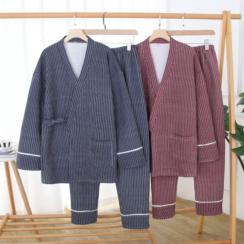 Autumn Winter Japanese Couple Kimono Pajamas Men 100% Cotton Air Layer Long-Sleeved Quilted Couple Novelty Sleepwear Suit
Autumn Winter Japanese Couple Kimono Pajamas Men 100% Cotton Air Layer Long-Sleeved Quilted Couple Novelty Sleepwear Suit