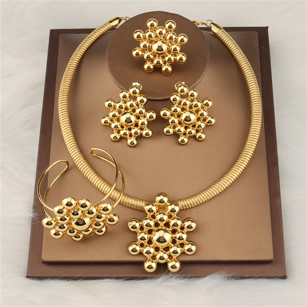 Trendy Women Jewelry Set Gold Beads Necklace Luxury Flower Pendant Necklace Adjustable Bangle Weddings Engagement Party Jewelry
Trendy Women Jewelry Set Gold Beads Necklace Luxury Flower Pendant Necklace Adjustable Bangle Weddings Engagement Party Jewelry