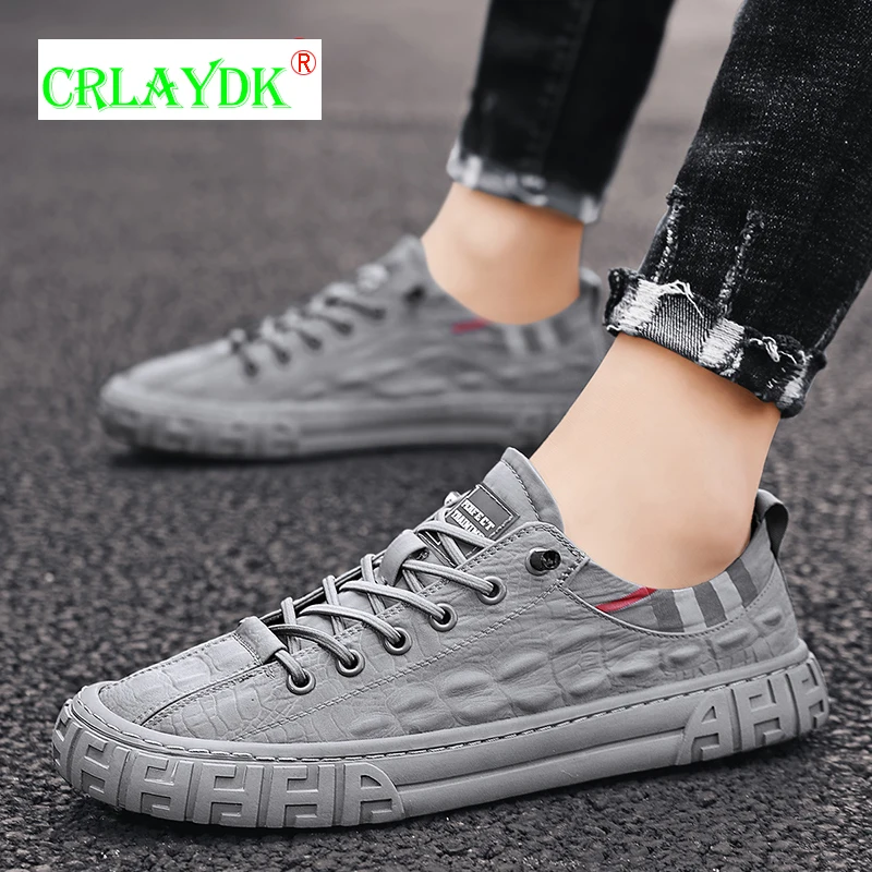 CRLAYDK Men Casual Comfortable Shoes Lightweight Driving Moccasins Classic Loafers Summer Slip On Breathable Sneakers Chaussure 
CRLAYDK Men Casual Comfortable Shoes Lightweight Driving Moccasins Classic Loafers Summer Slip On Breathable Sneakers Chaussure