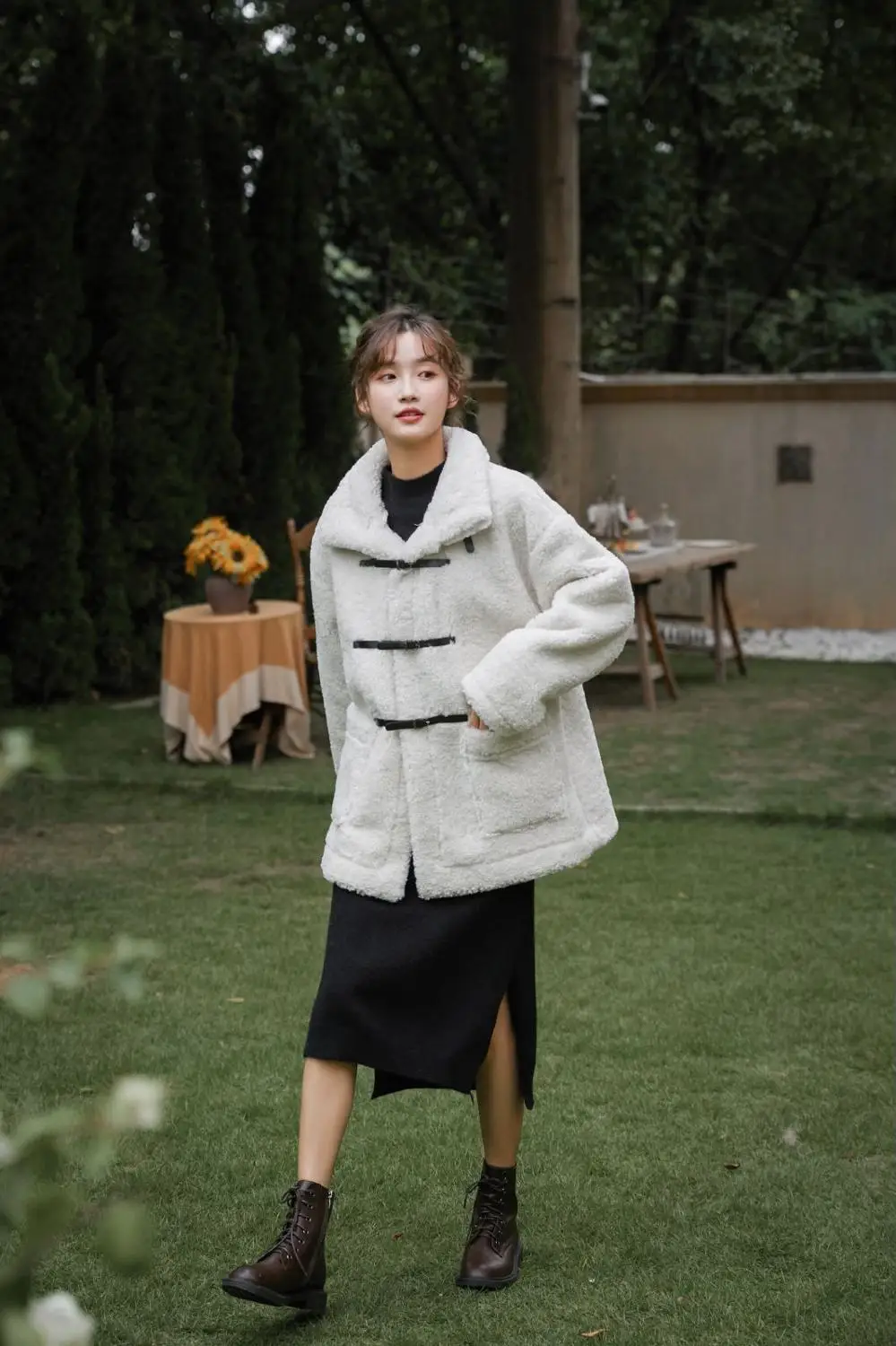 Winter Lamb Wool Coat Female Korean Loose Long-Sleeved Lapel Warm 2020 New Fashion Thicken Jacket
Winter Lamb Wool Coat Female Korean Loose Long-Sleeved Lapel Warm 2020 New Fashion Thicken Jacket