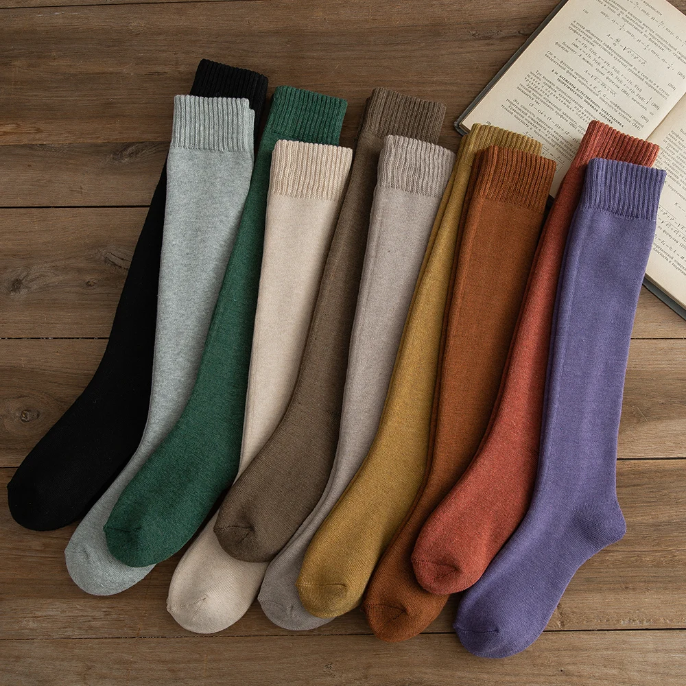 Socks Women Winter New Solid Color Leisure Sports Thickening Warm Women's Socks Fashion High Quality Pure Cotton Pile Socks
Socks Women Winter New Solid Color Leisure Sports Thickening Warm Women's Socks Fashion High Quality Pure Cotton Pile Socks