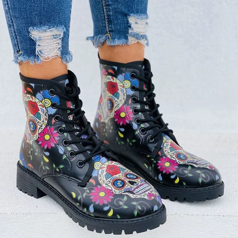Women's Martin Boots Autumn and Winter New 2021 British Fashion Women's Tooling Boots Skull Flower Print High-top Boots Women
Women's Martin Boots Autumn and Winter New 2021 British Fashion Women's Tooling Boots Skull Flower Print High-top Boots Women
