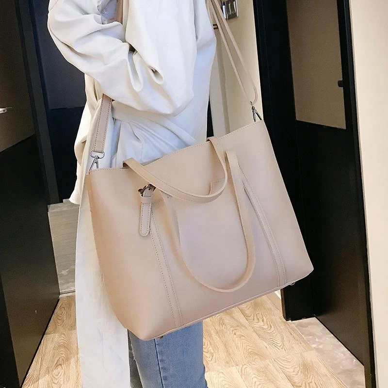 ASDS-New Large Capacity Ladies Handbag Leather Shoulder Bag Ladies Messenger Bag Casual Handbag Tote Bag
ASDS-New Large Capacity Ladies Handbag Leather Shoulder Bag Ladies Messenger Bag Casual Handbag Tote Bag