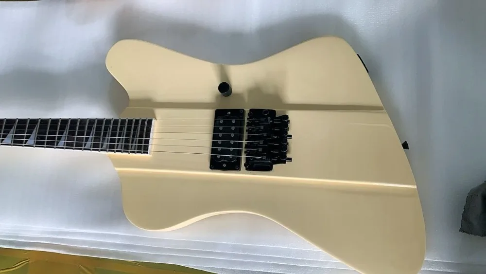 De Sunburst Pájaro de Fuego guitarra eléctrica pastillas HH hardwares de cromo! personalizaNegro jackson guitarra; envío gratis
De Sunburst Pájaro de Fuego guitarra eléctrica pastillas HH hardwares de cromo! personalizaNegro jackson guitarra; envío gratis