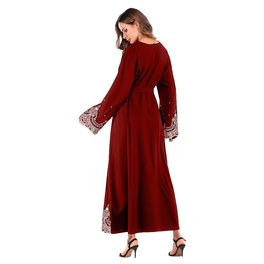 Long-Sleeved Dress Female Middle Eastern Muslim Embroidered Beaded Round Neck Big Swing Dresses Casual High Waist Vestidos L693 
Long-Sleeved Dress Female Middle Eastern Muslim Embroidered Beaded Round Neck Big Swing Dresses Casual High Waist Vestidos L693