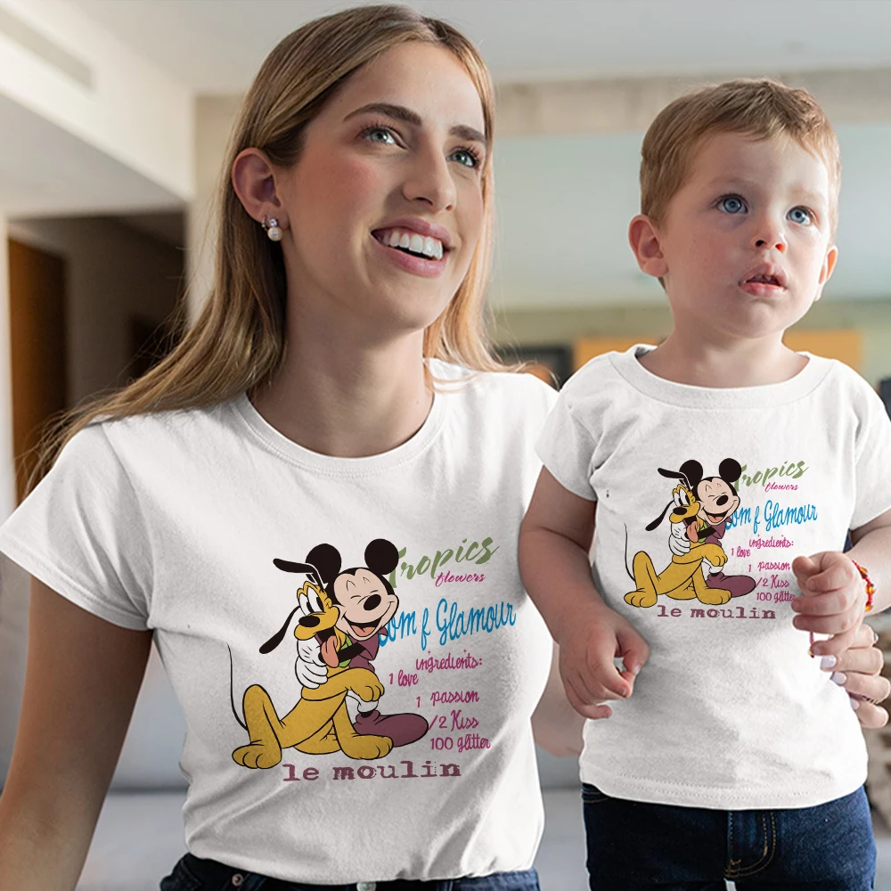 Ropa Familia Disney Mickey and Pluto Graphic Graphic Ropa Tumblr Mujer Urbano Casual Mom and Daughter Equal T-shirt Unisex Tops
Ropa Familia Disney Mickey and Pluto Graphic Graphic Ropa Tumblr Mujer Urbano Casual Mom and Daughter Equal T-shirt Unisex Tops