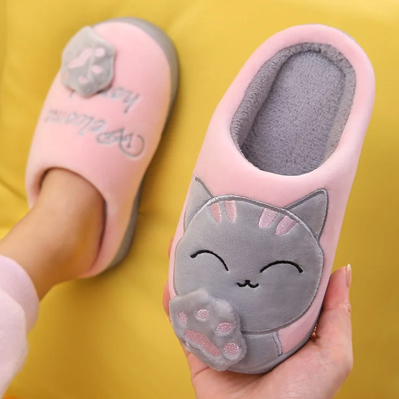 Children's Cotton Slippers Baby Cartoon Cat Indoor Boys And Girls Winter Warm Bag With Thickened Lovely Parent-Child New Style
Children's Cotton Slippers Baby Cartoon Cat Indoor Boys And Girls Winter Warm Bag With Thickened Lovely Parent-Child New Style
