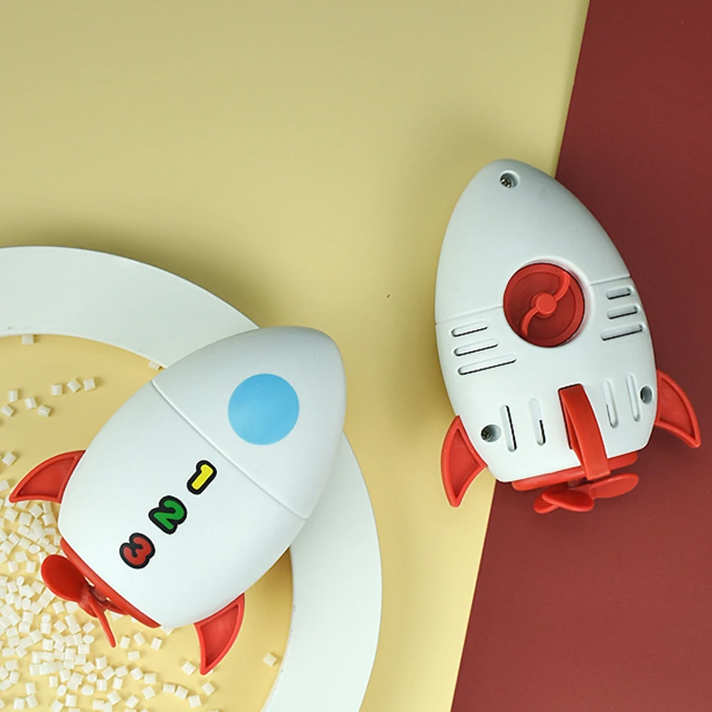 Plush Bath Shower Baby Clockwork Cartoon Rockets Clockwork Swimming Children Play Water Bathing Bathtub Toys for Kids Present
Plush Bath Shower Baby Clockwork Cartoon Rockets Clockwork Swimming Children Play Water Bathing Bathtub Toys for Kids Present